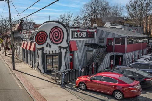 1093 Colquitt Ave, Atlanta GA  30307-1921 exterior