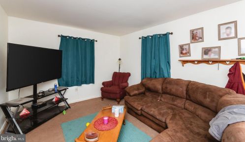 5 New County Rd, Aberdeen MD 21001-2505 exterior