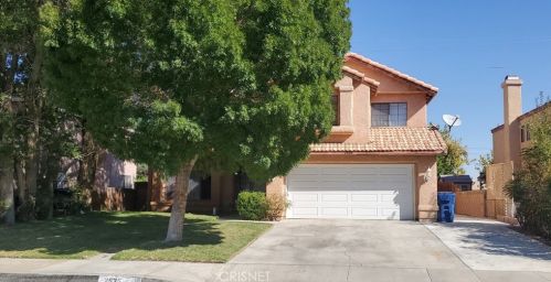 2535 Macfarlane Dr, Lancaster, CA 93536-6035
