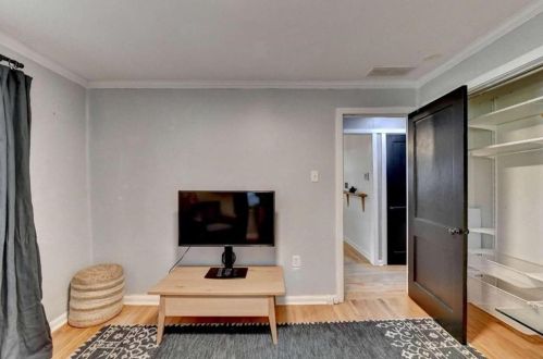 1765 Georgian Ter, Atlanta GA  30341-4825 exterior