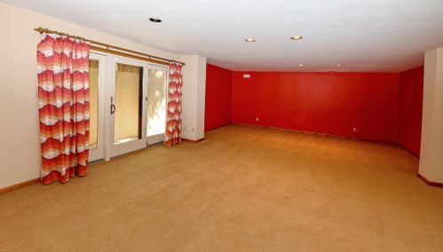 601 Chardonnay Rdg, Cincinnati OH 45226-1732 exterior