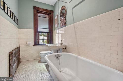 113 Jackson St, Trenton NJ 08611-1720 exterior