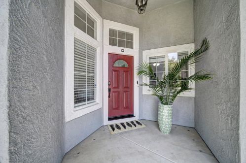 974 Marcella St, Livermore, CA 94550-8504