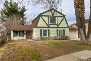 1025 Evergreen Ct, Redlands, CA 92374-6316