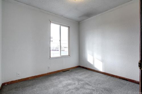 6442 Monaco St, Denver CO  80022-2823 exterior