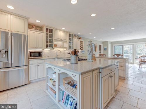 16325 Whitehaven Rd, Silver Spring MD 20906-1129 exterior