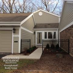 2112 Timber Ln, Wheaton, IL 60189-7119