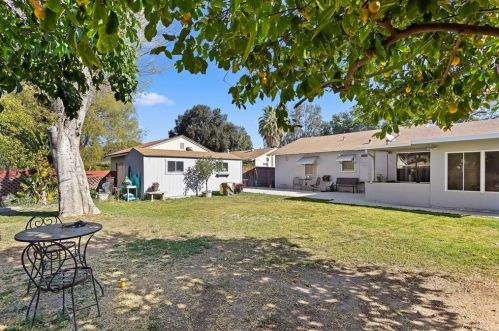 3656 Harding St, Riverside CA  92506-2621 exterior