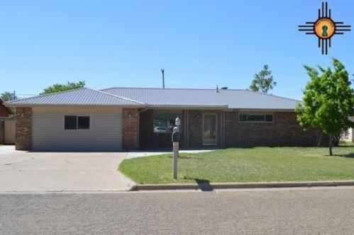1033 Oakhurst Rd, Clovis, NM 88101-4420