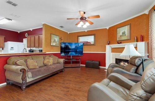 8508 Hawks Nest Dr, Fort Worth TX  76131-5330 exterior