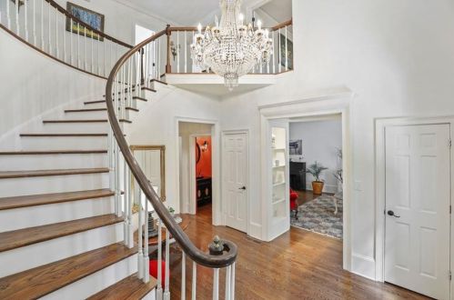5700 Lake Island Dr, Atlanta, GA 30327-4836