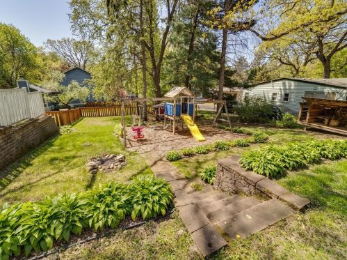 2300 Buffalo St, Saint Paul MN  55110-2326 exterior