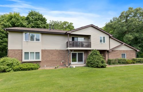 409 Manor Ct, Mokena, IL 60451-1630