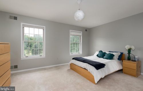 152 Butler Rd, Princeton NJ  08540-8503 exterior