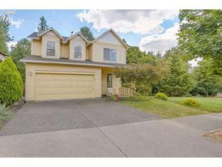 5452 16th Dr, Damascus, OR 97080
