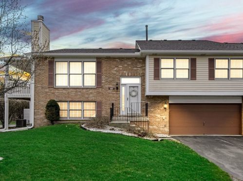 10273 Cambridge Dr, Mokena, IL 60448-7907