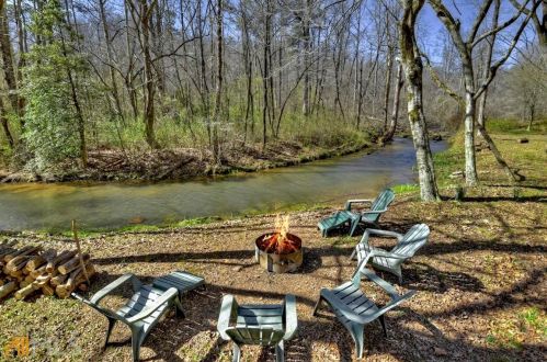 3447 Whitepath Rd, Ellijay, GA 30540-0531