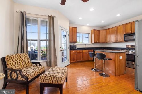 523 Legrace Ter, Leesburg, VA 20176-1835