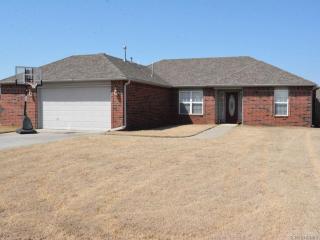 11882 Valley Ave, Collinsville, OK 74021-6446