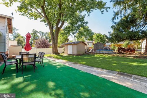 9504 Lawnsberry Ter, Silver Spring MD 20901-4714 exterior