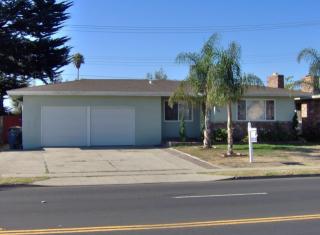 424 Laurel Dr, Salinas, CA 93906-3704
