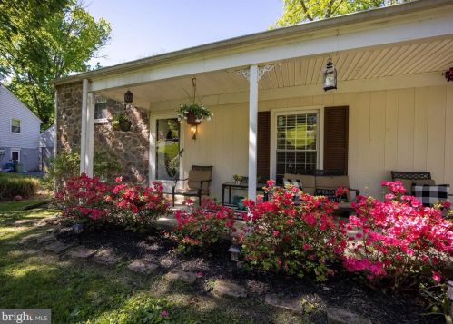 4 Laurel Ln, Media, PA 19063-5725