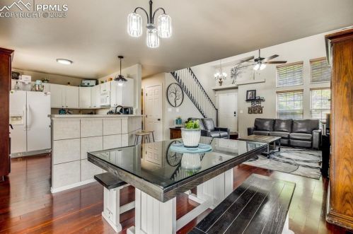 4111 Crestview Dr, Pueblo CO 81008-1761 exterior