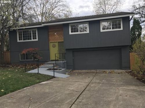 4360 Mark Kelly Ct, Portland, OR 97267-3963