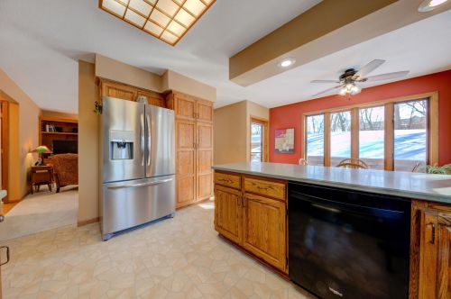 4561 Clf Rdg Ct, Saint Paul MN  55123-1811 exterior