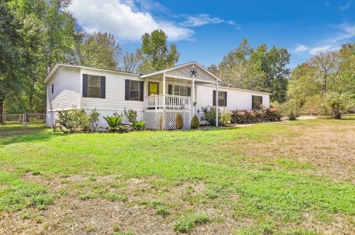 440 Spring Ridge Rd, Stephen Creek, TX 77331-7074