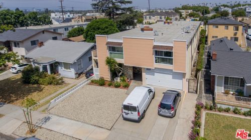 1027 Grover Ave, Glendale CA  91201-2445 exterior