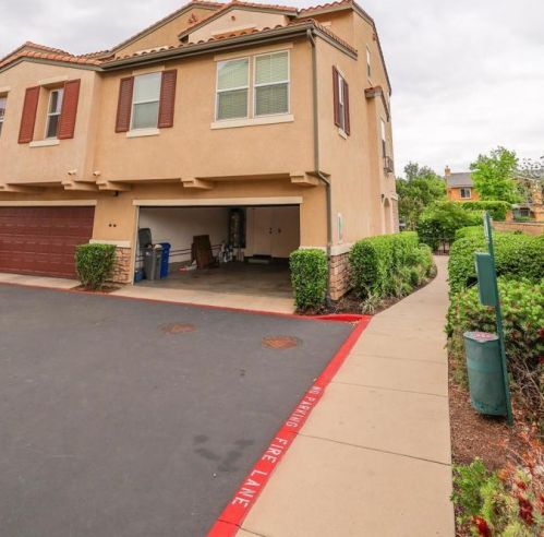 8808 Aspenglow Pl, Santee, CA 92071-8448