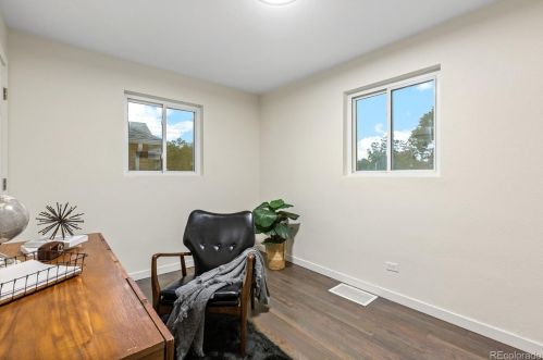 3295 Oneida St, Denver CO  80207-2225 exterior