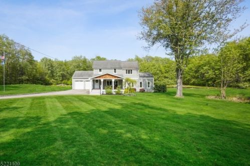 205 Bear Creek Rd, Andover, NJ 07821-5610