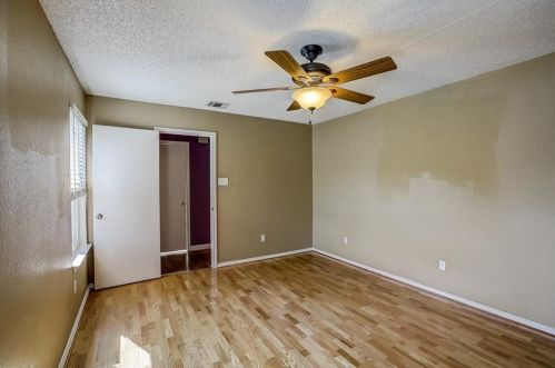 4000 Cortina Dr, Austin TX  78749-4924 exterior