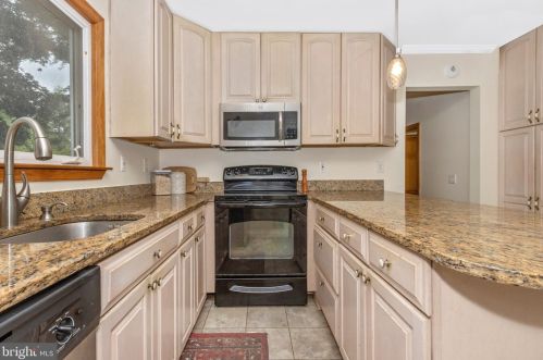 120 Piping Rock Dr, Silver Spring MD 20905-5863 exterior