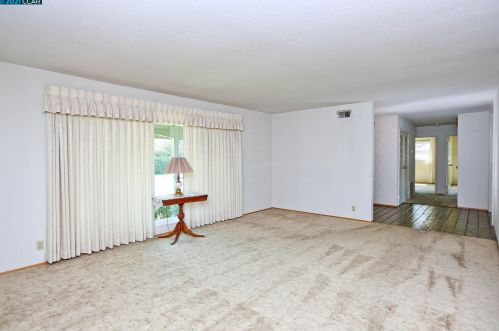 1793 Sattler Dr, Concord CA  94519-1422 exterior