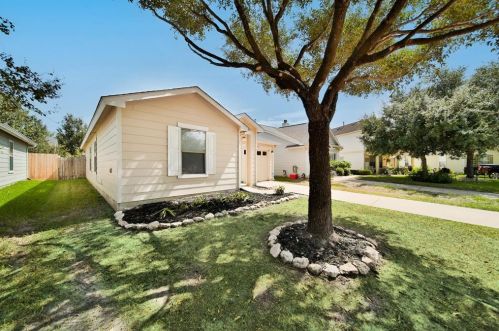 11219 Log Cabin Ln, Tomball, TX 77375-8407