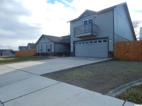 6306 Three Rivers Dr, Pasco, WA 99301-5269