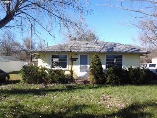 3448 Carnes Rd, Roseburg OR  97471-4653 exterior