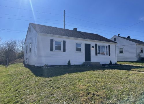 2659 Morton Dr, Springfield, OH 45505-2738