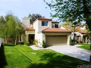 15123 Collegiate Cir, Moorpark, CA 93021-1667