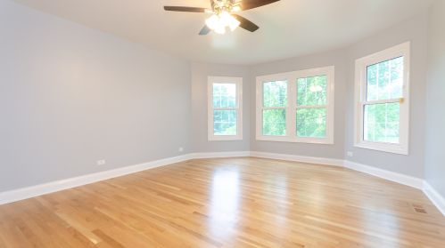 480 81 St, Willowbrook IL  60527-5985 exterior