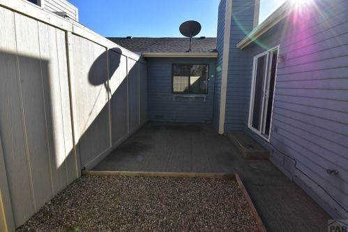 1106 Fairview Ave, Canon City CO 81212-2876 exterior