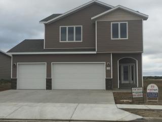 1118 Lasalle Dr, Bismarck, ND 58503-9074