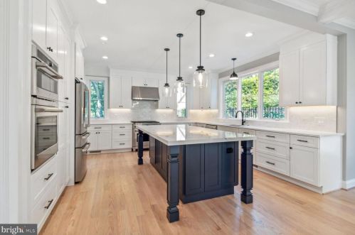 9111 Sligo Crk Pkwy, Silver Spring MD 20901-3361 exterior