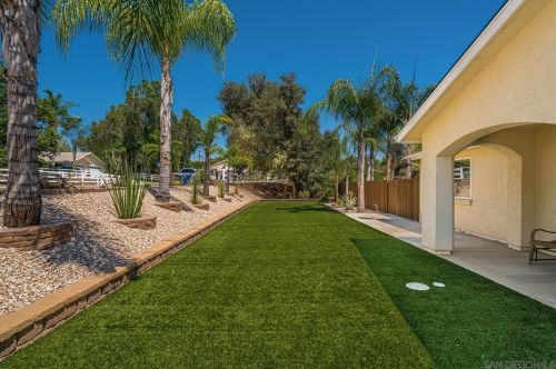 13771 Sarah Dr, El Cajon, CA 92021-1980