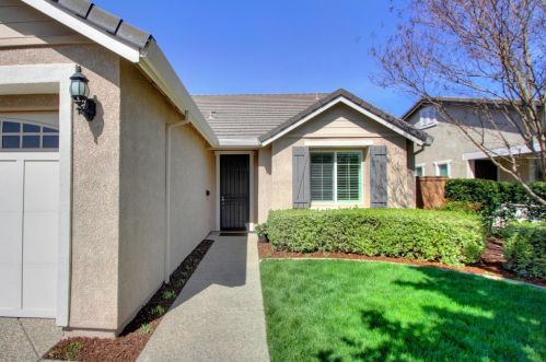 7408 Abbey Cir, Elk Grove, CA 95757-5102