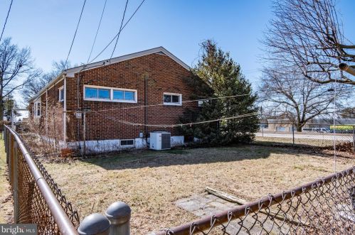 4900 Virginia Ave, Harrisburg, PA 17109-3027