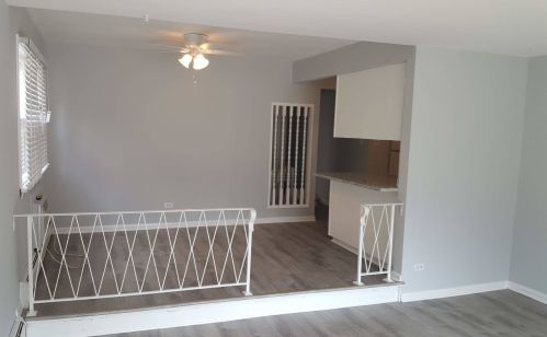 10833 Harlem Ave, Worth, IL 60482-1166
